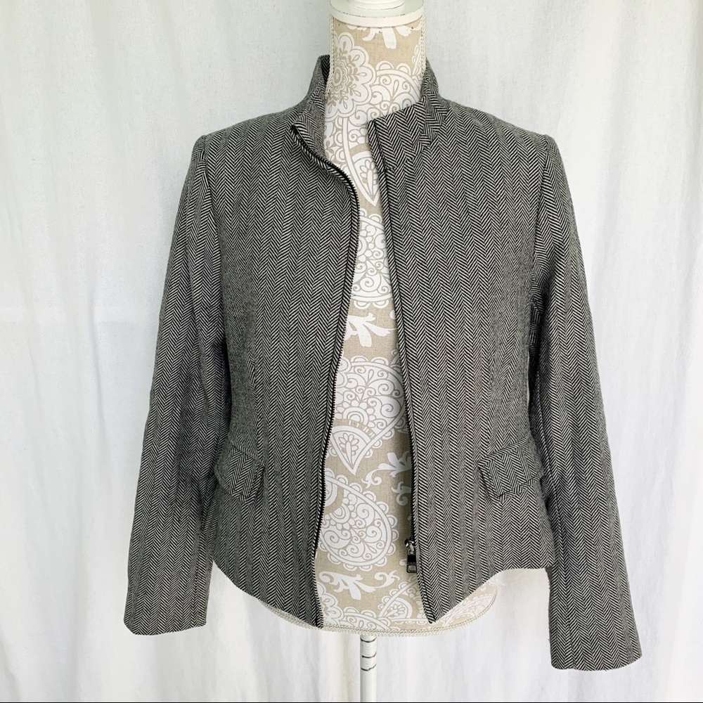 Banana Republic // Black, White Herringbone Zip Up Fitted Jacket Sz 4 AP2